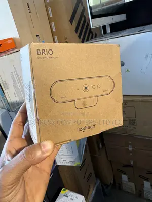 Logitech Brio Webcam: Ultra Hd Video, Noise-Canceling Mic,