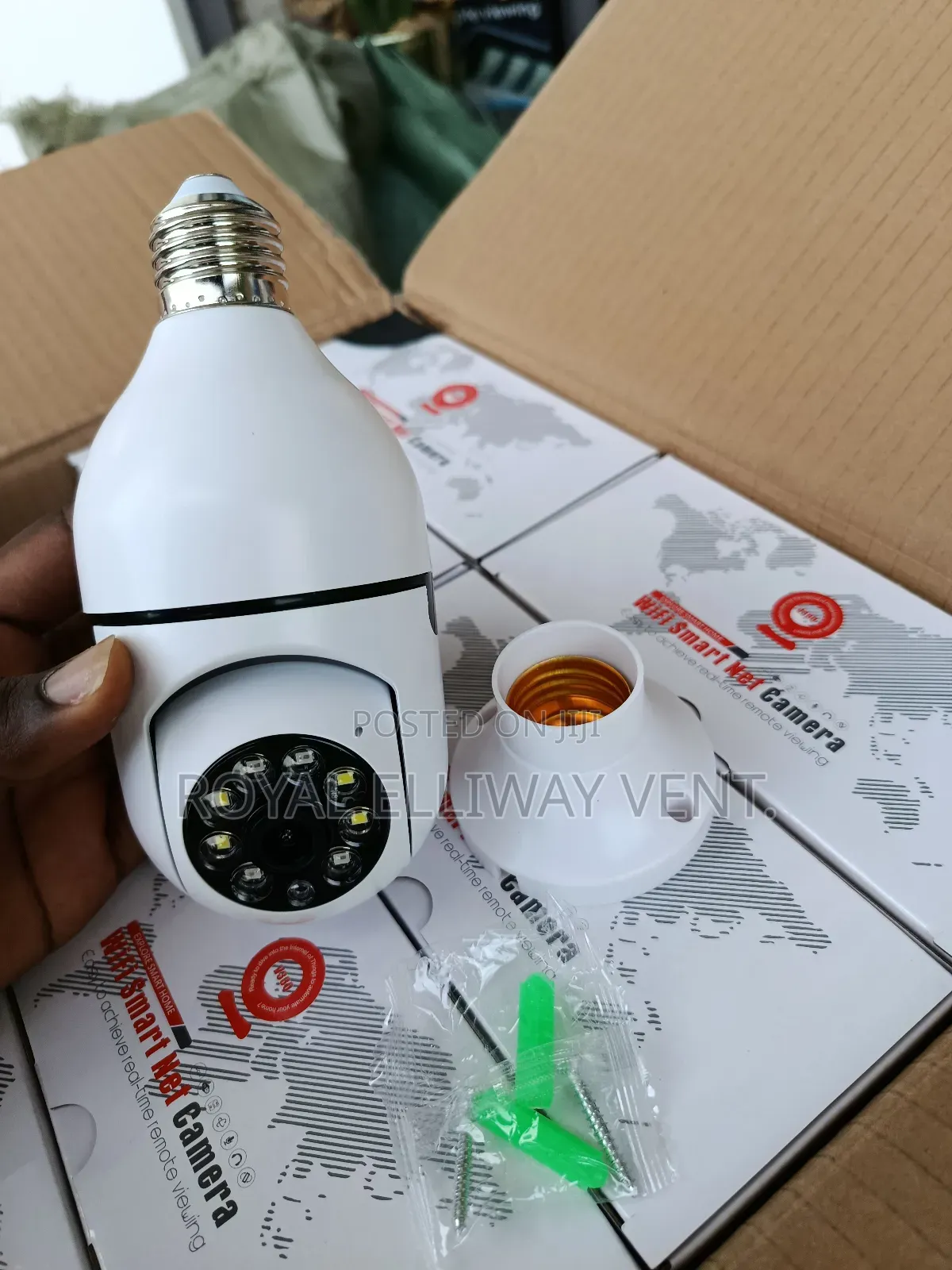 V380 Bulb PTZ Camera