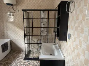3bdrm Townhouse / Terrace in Green, East Legon for rent