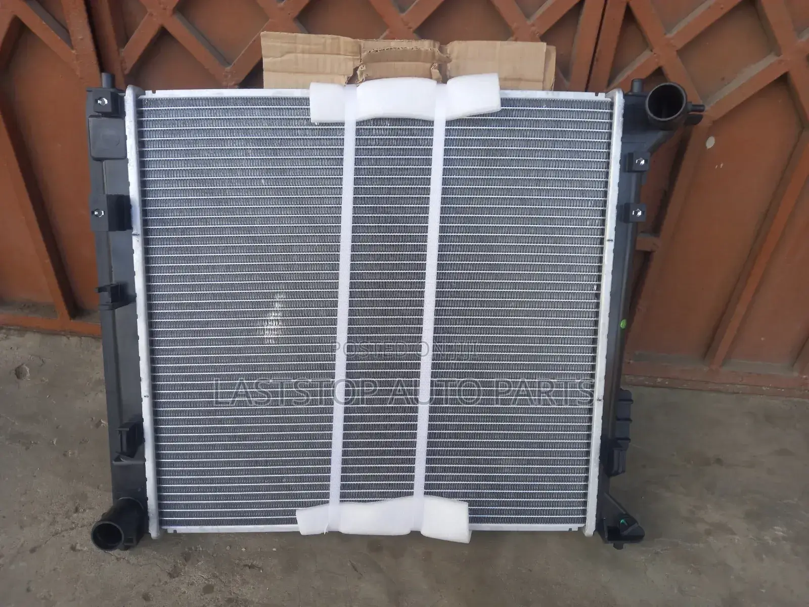 Sportage/Tucson 2017, 2015, 2008 Radiator [Water Tanks]