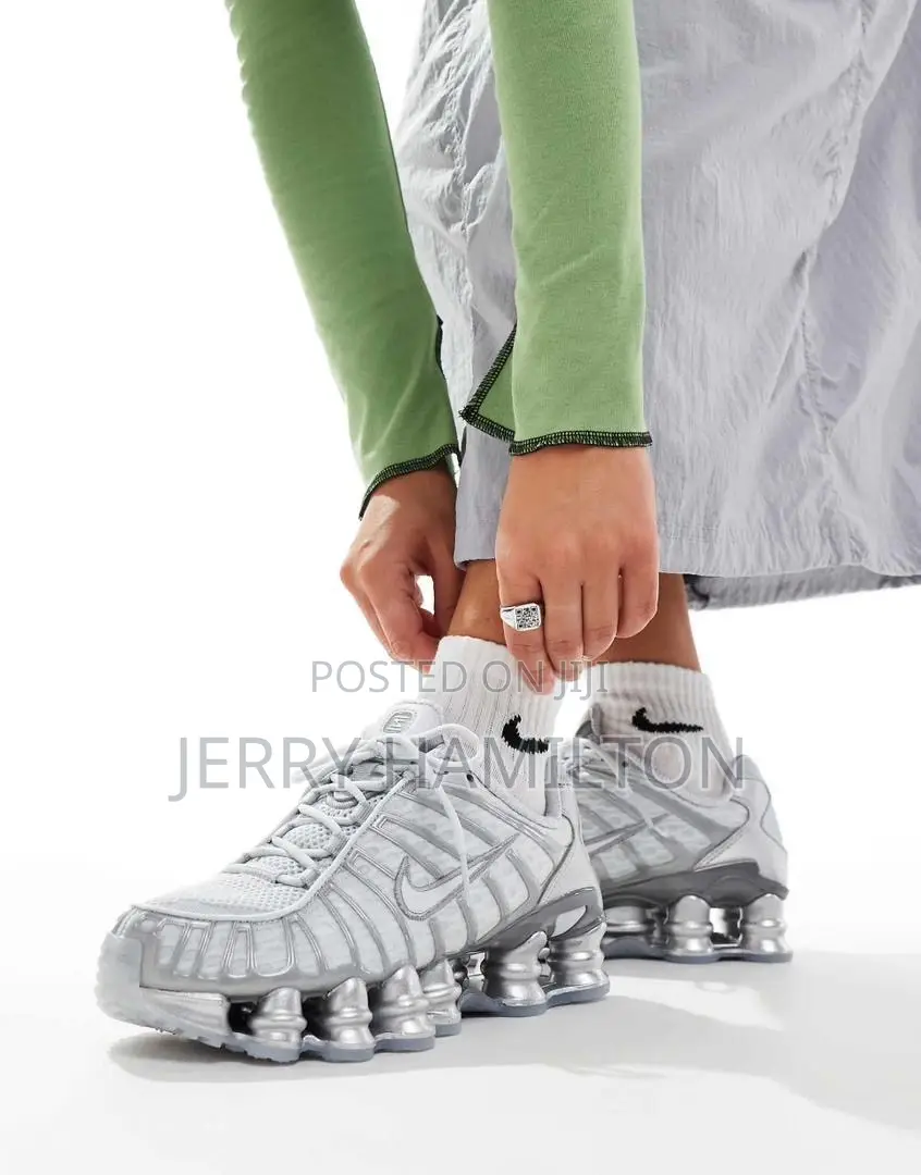 Nike Shocks