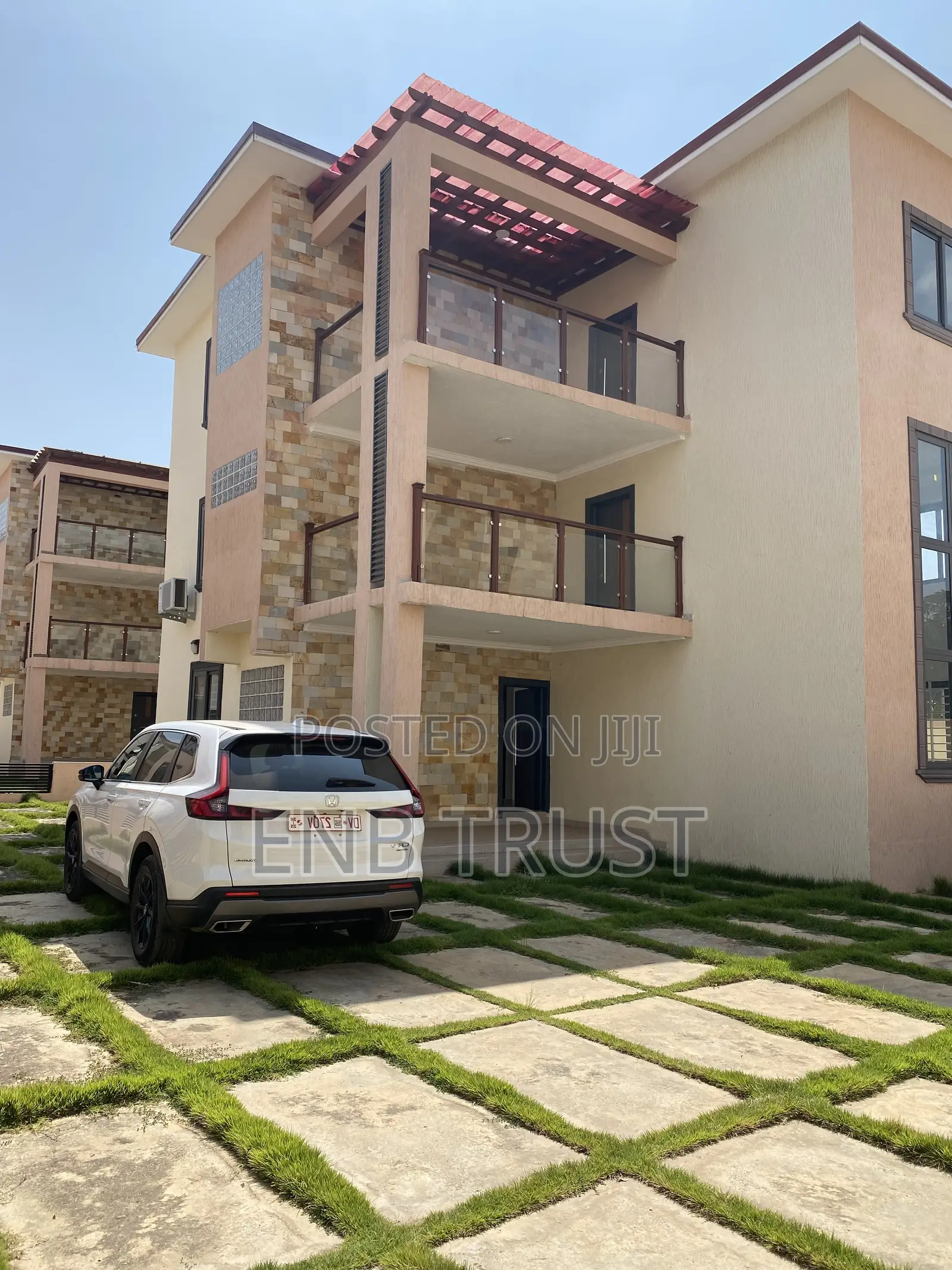 4bdrm Duplex in Achimota, Mile 7 for rent
