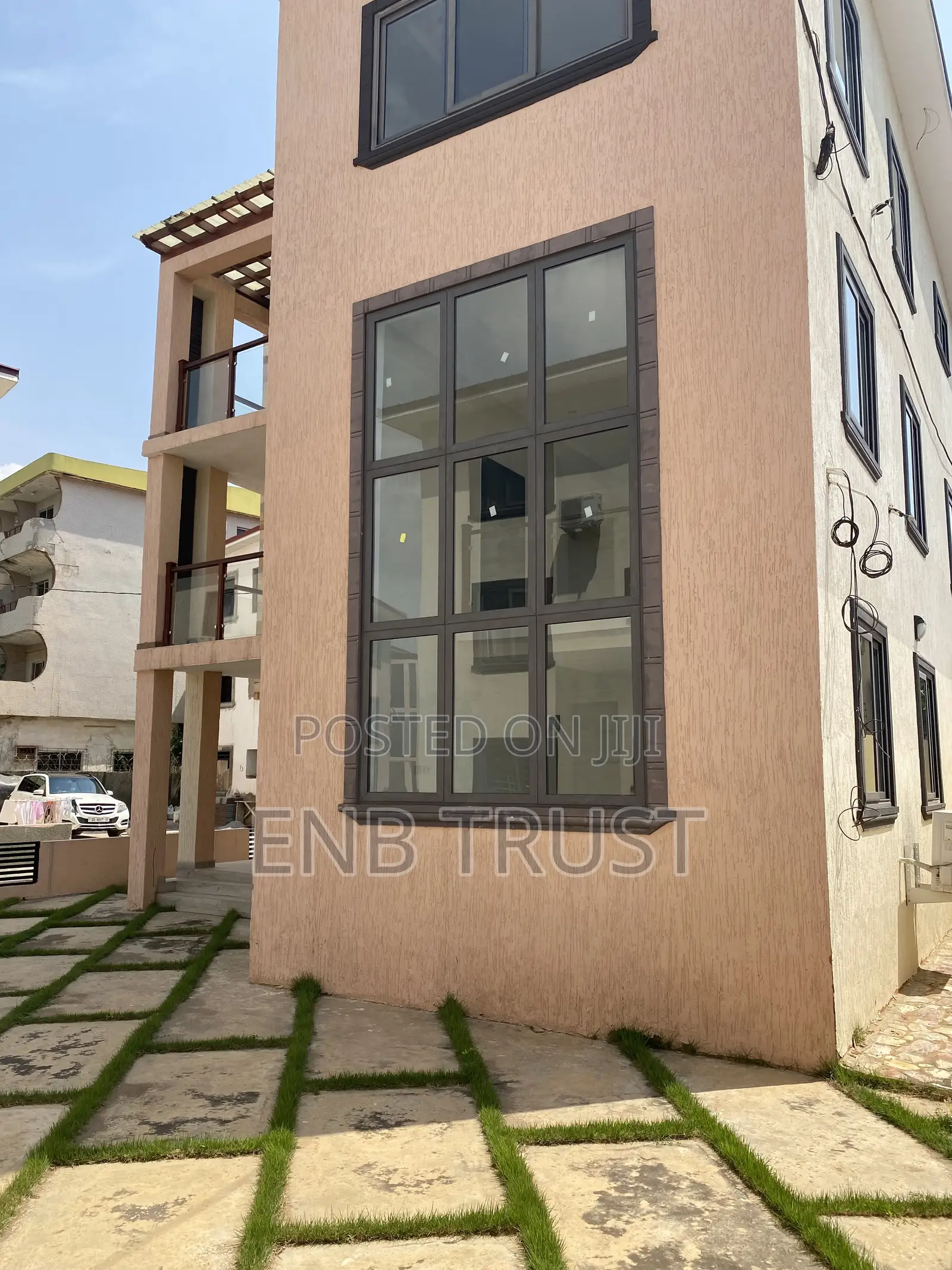 4bdrm Duplex in Achimota, Mile 7 for rent