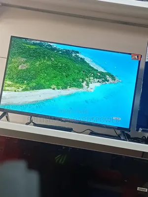 Immerse Yourself in Hd Picture Quality With a 32" Android Smart Tv