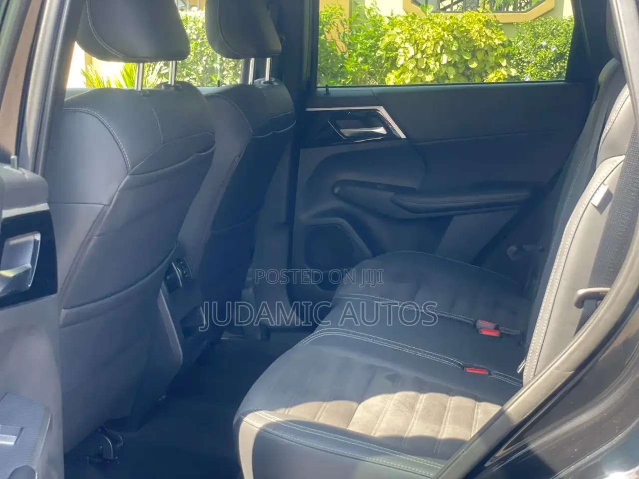 Mitsubishi Outlander SE 2022 Black