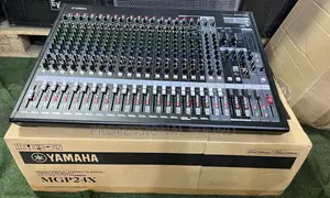 Yamaha Mgp24x 24-Channel Premium Mixing Console.