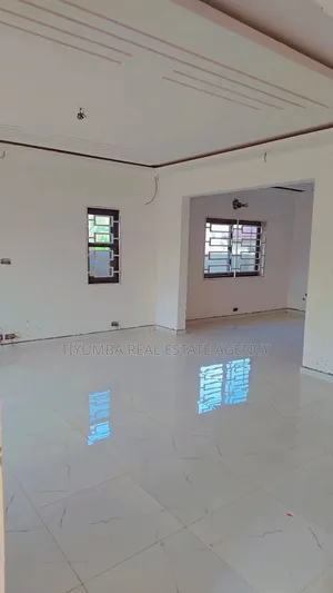 4bdrm Duplex in Tiyumba Agency., Haatso for sale