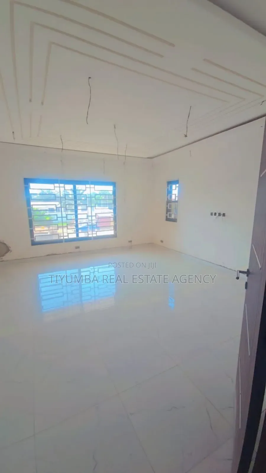 4bdrm Duplex in Tiyumba Agency., Haatso for sale