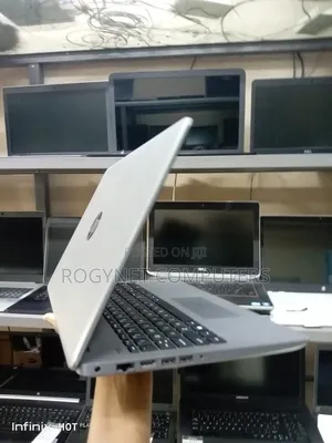 Laptop HP 255 G8 8GB AMD Ryzen 3 SSD 256GB