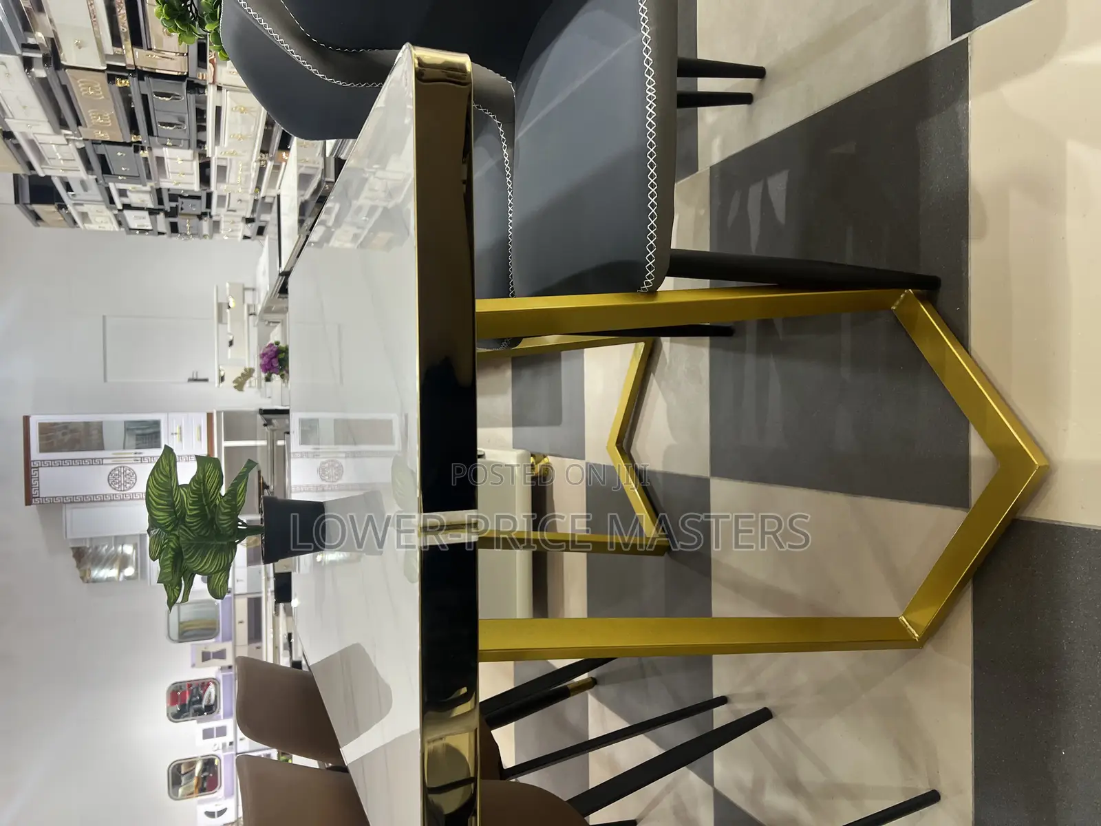Modern 4 Seater Dining Set