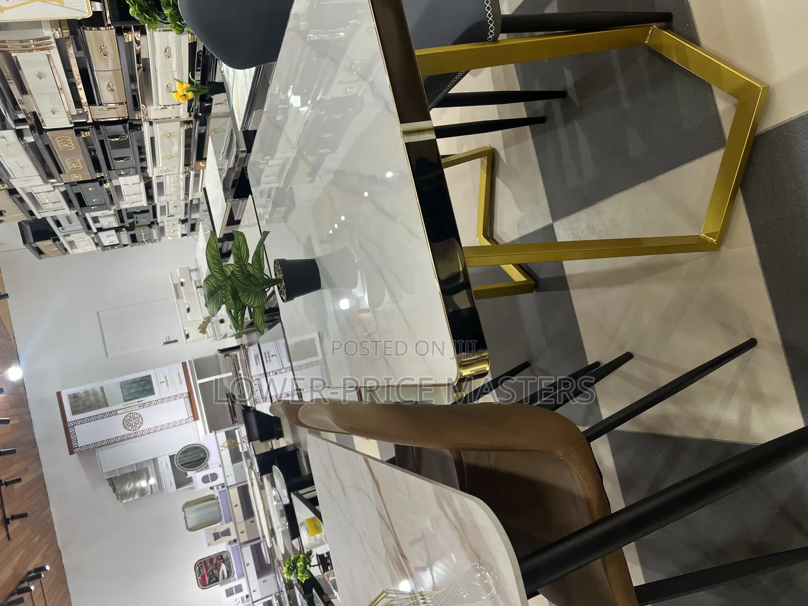 Modern 4 Seater Dining Set