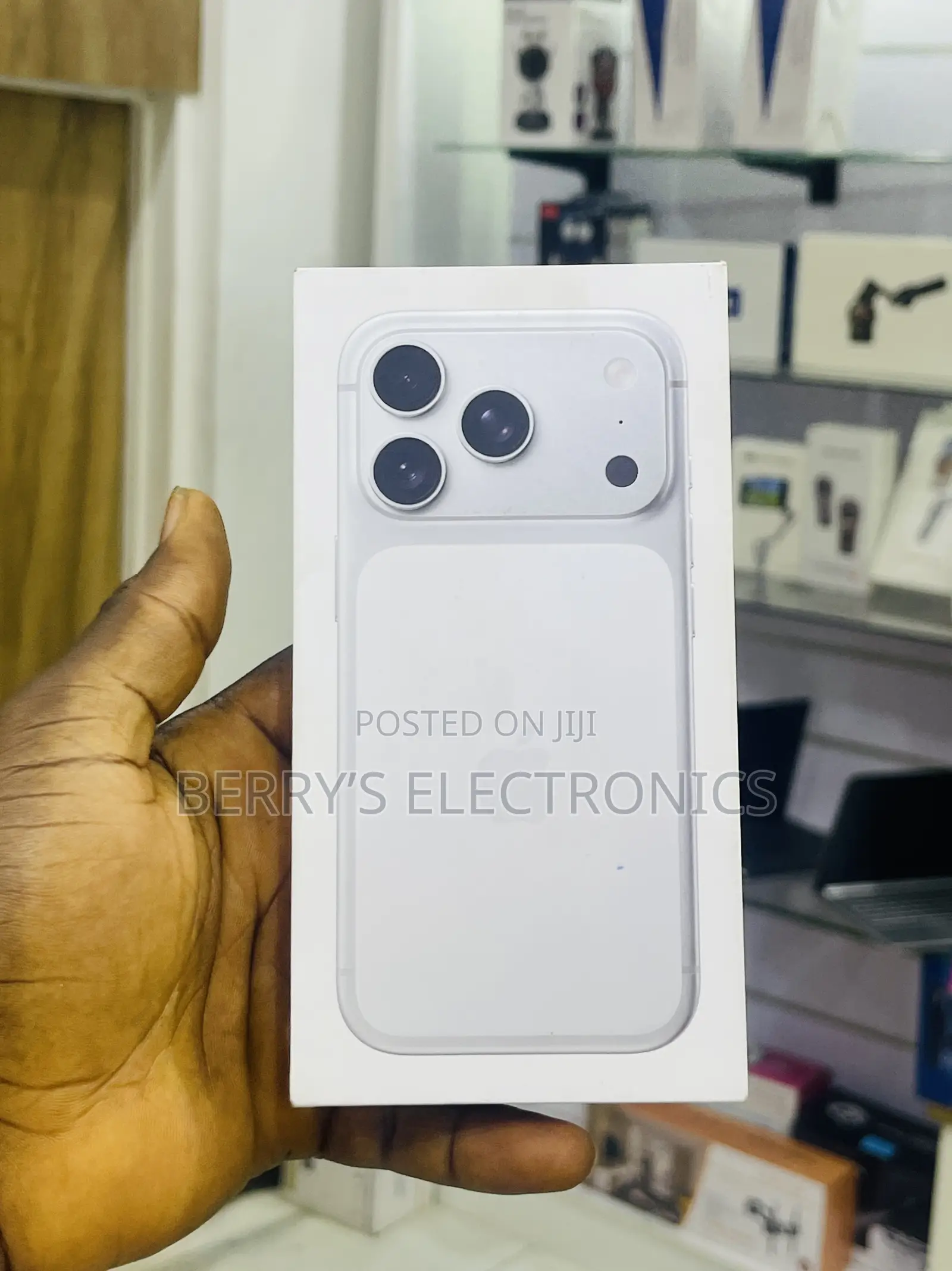 New Apple iPhone 17 Pro 512 GB Silver