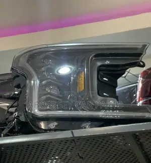 Speck Headlight For Ford F-150 2015 To 2020