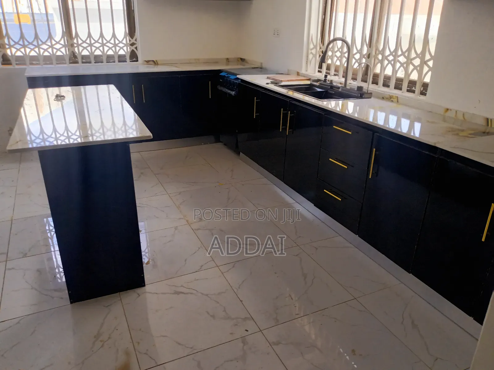 Addai Furnitures
