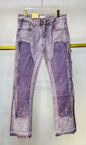Topmost Quality Vintage Baggy Flare Jeans Available in Stock