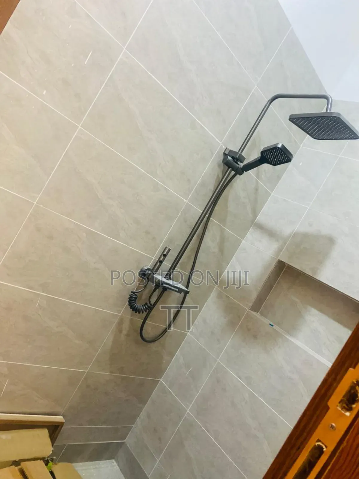 2bdrm Apartment in Grada Estate for rent