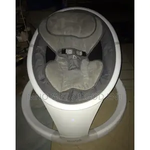 Munchkin Electric Baby Swing, Portable and Lightweight Bluetooth Swing