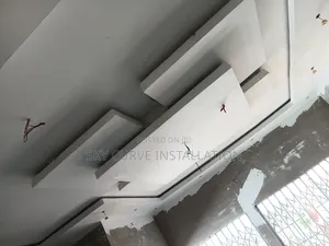 Plasterboard Installer