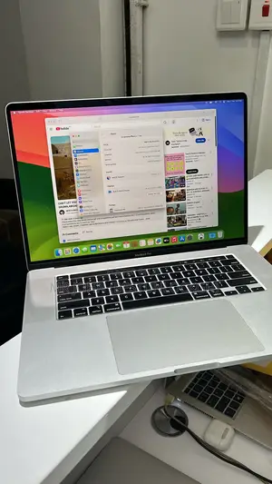 Laptop Apple MacBook Pro 2019 16GB Intel Core i7 SSD 512GB