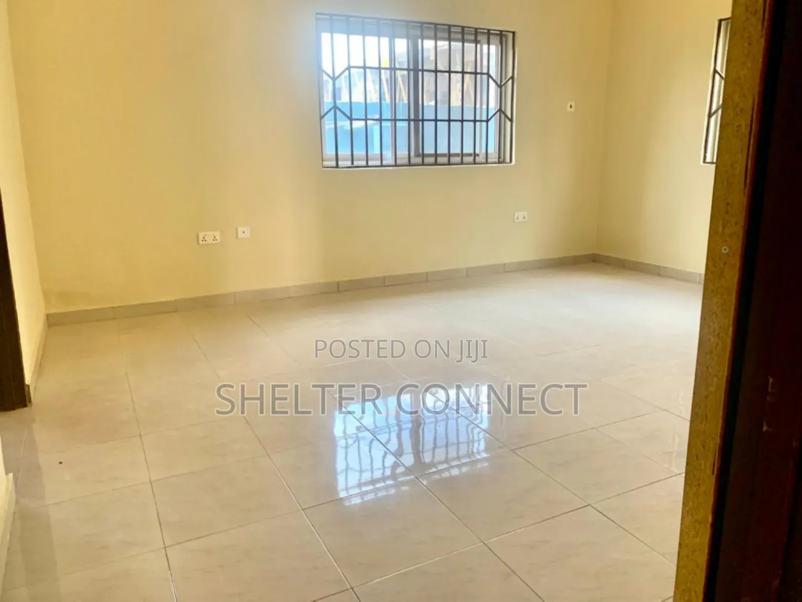 3bdrm House in Old Ashomang for sale