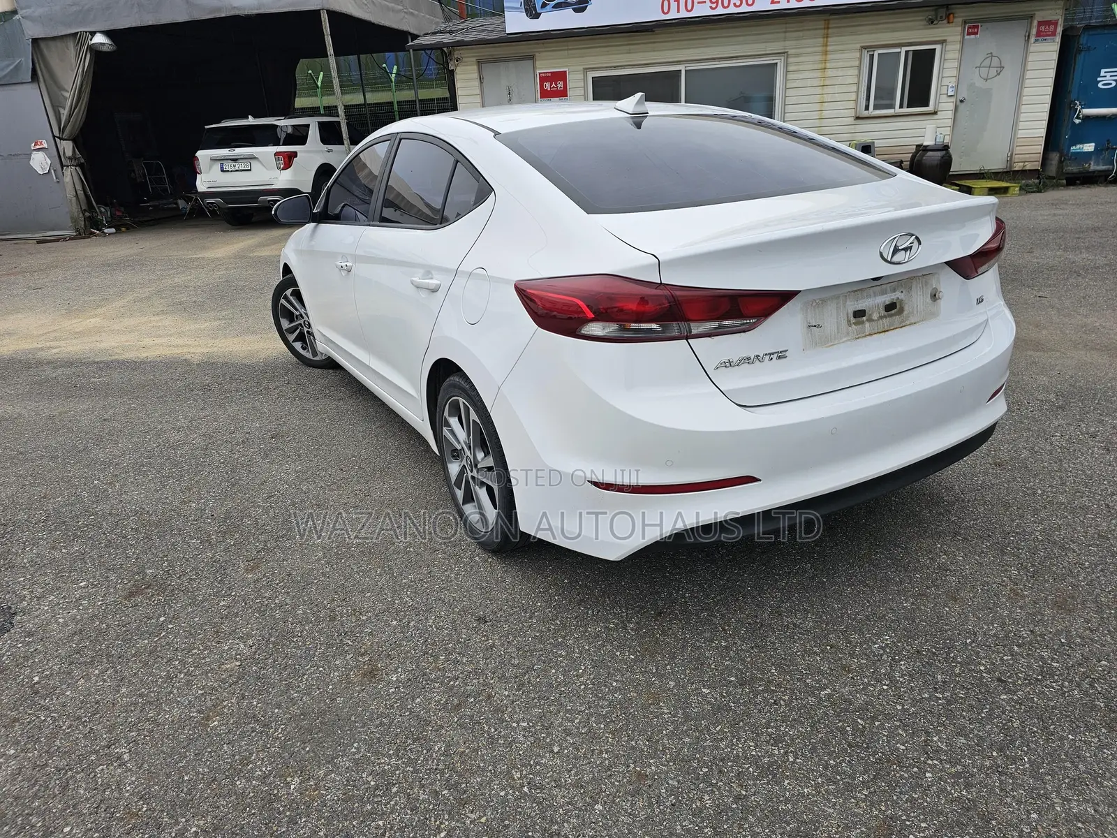 Hyundai Elantra Limited 2018 White