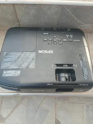 Projector and Screen Rent(Amount Per Use/Day