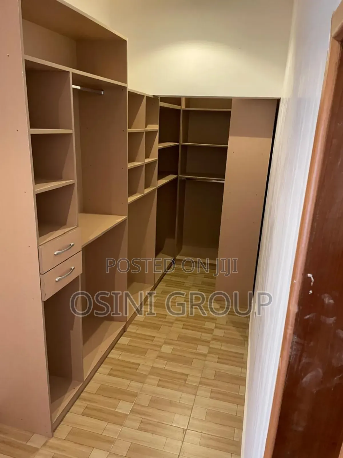6bdrm House in Tseaddo for rent