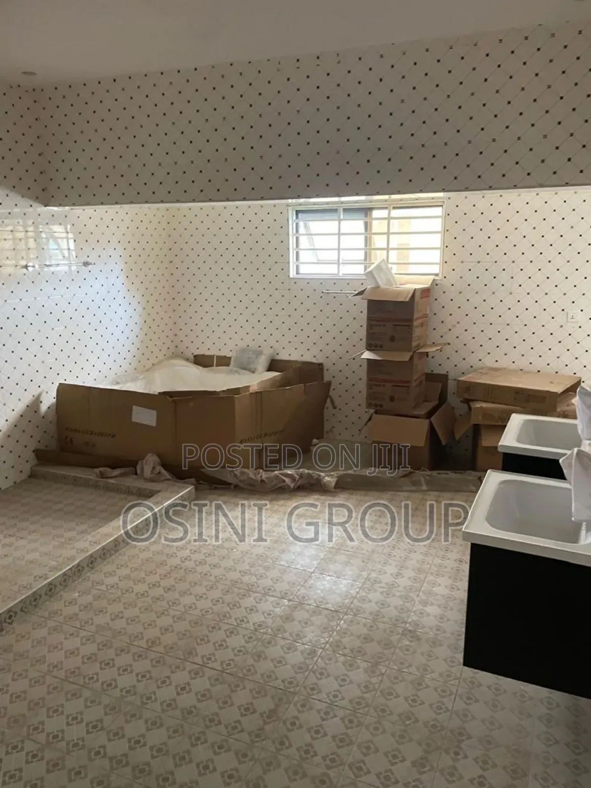 6bdrm House in Tseaddo for rent