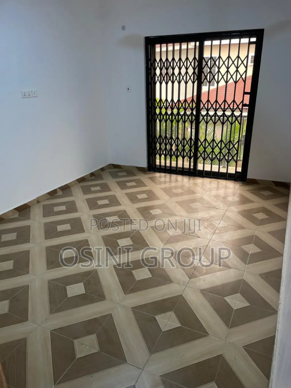 6bdrm House in Tseaddo for rent