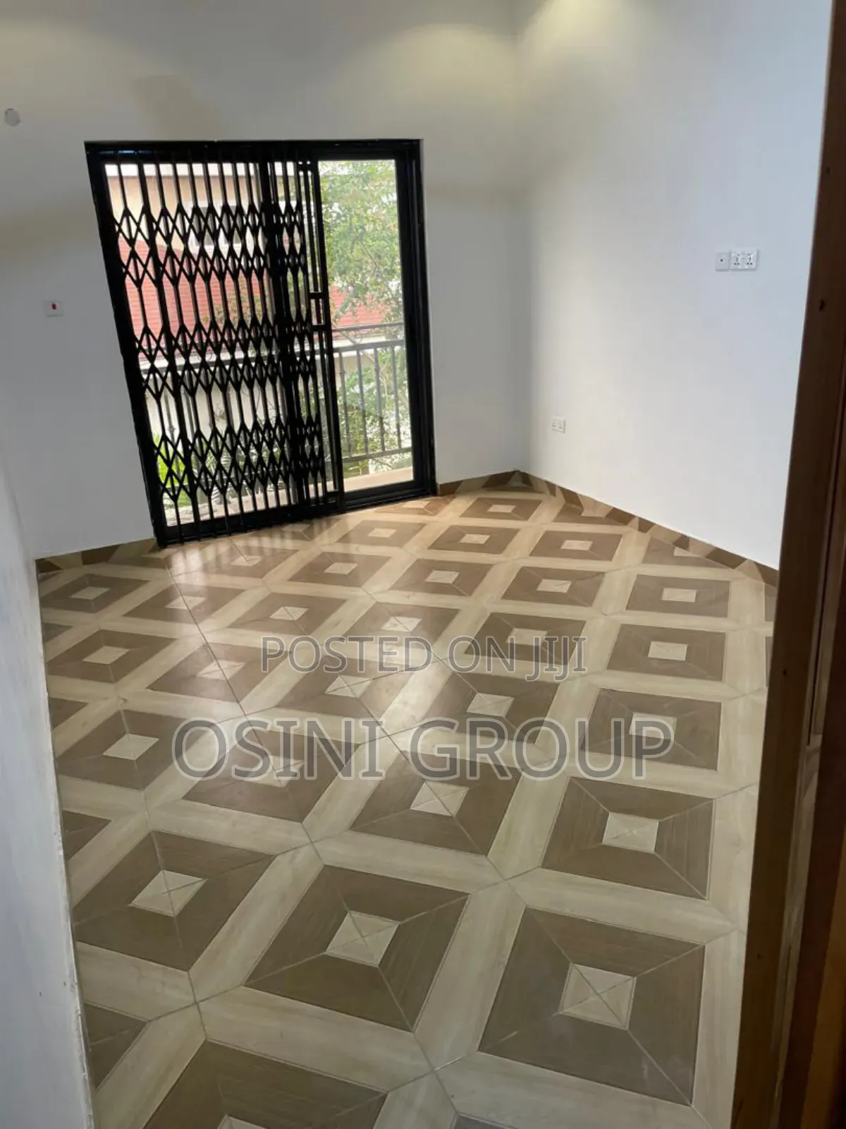 6bdrm House in Tseaddo for rent