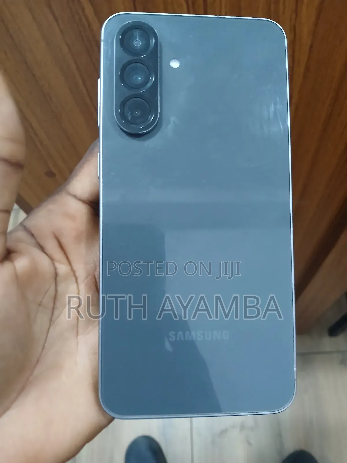 New Samsung Galaxy A56 128 GB Gray