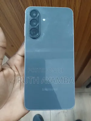 New Samsung Galaxy A56 128 GB Gray