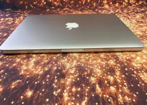 Laptop Apple MacBook Pro 8GB Intel Core i5 SSD 256GB