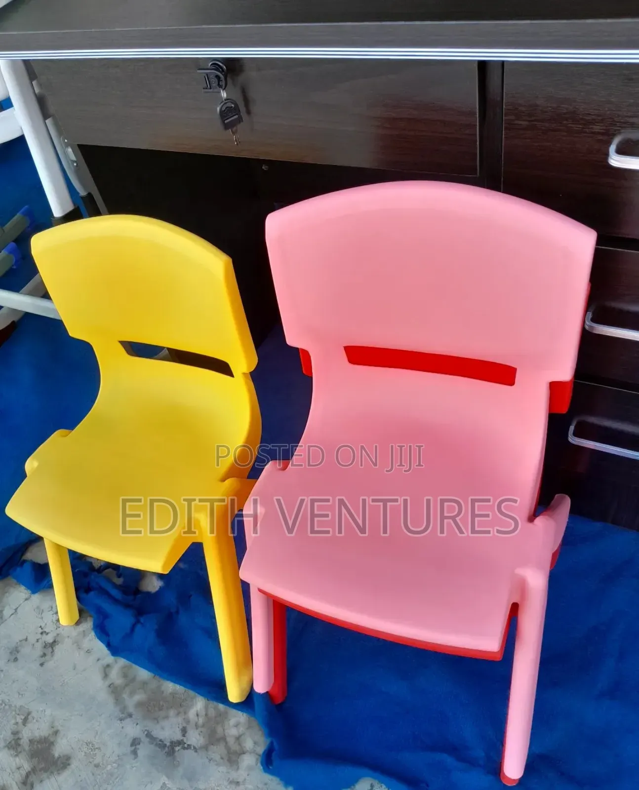 Plastic Kids Chair