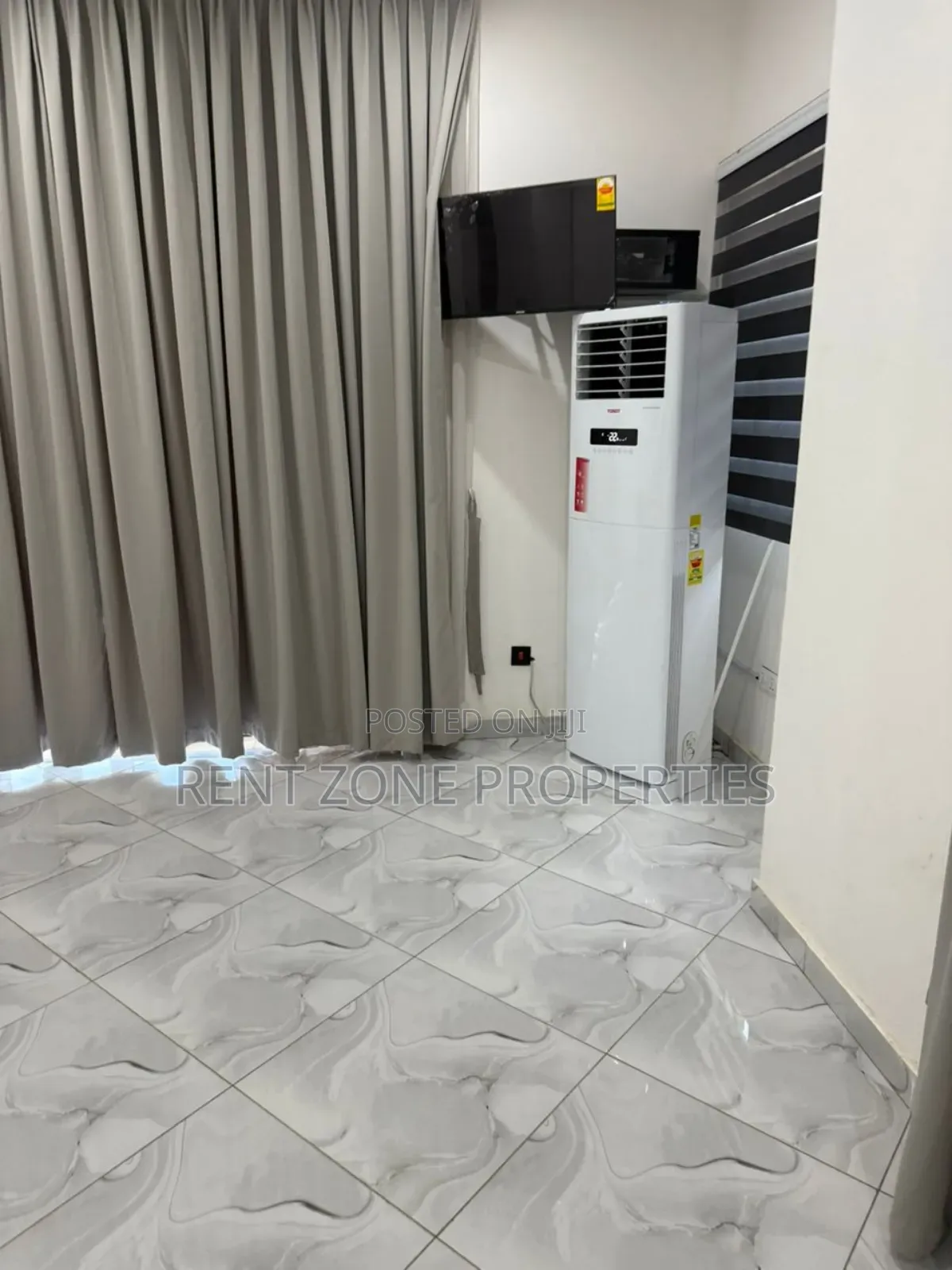 Furnished 4bdrm Duplex in Dome for sale