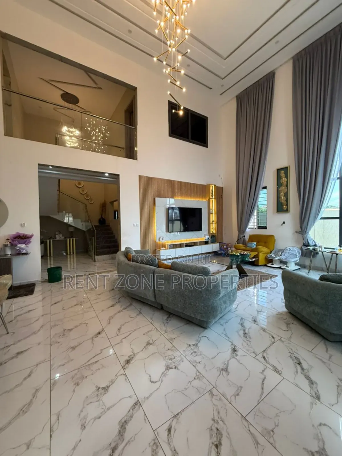 Furnished 4bdrm Duplex in Dome for sale