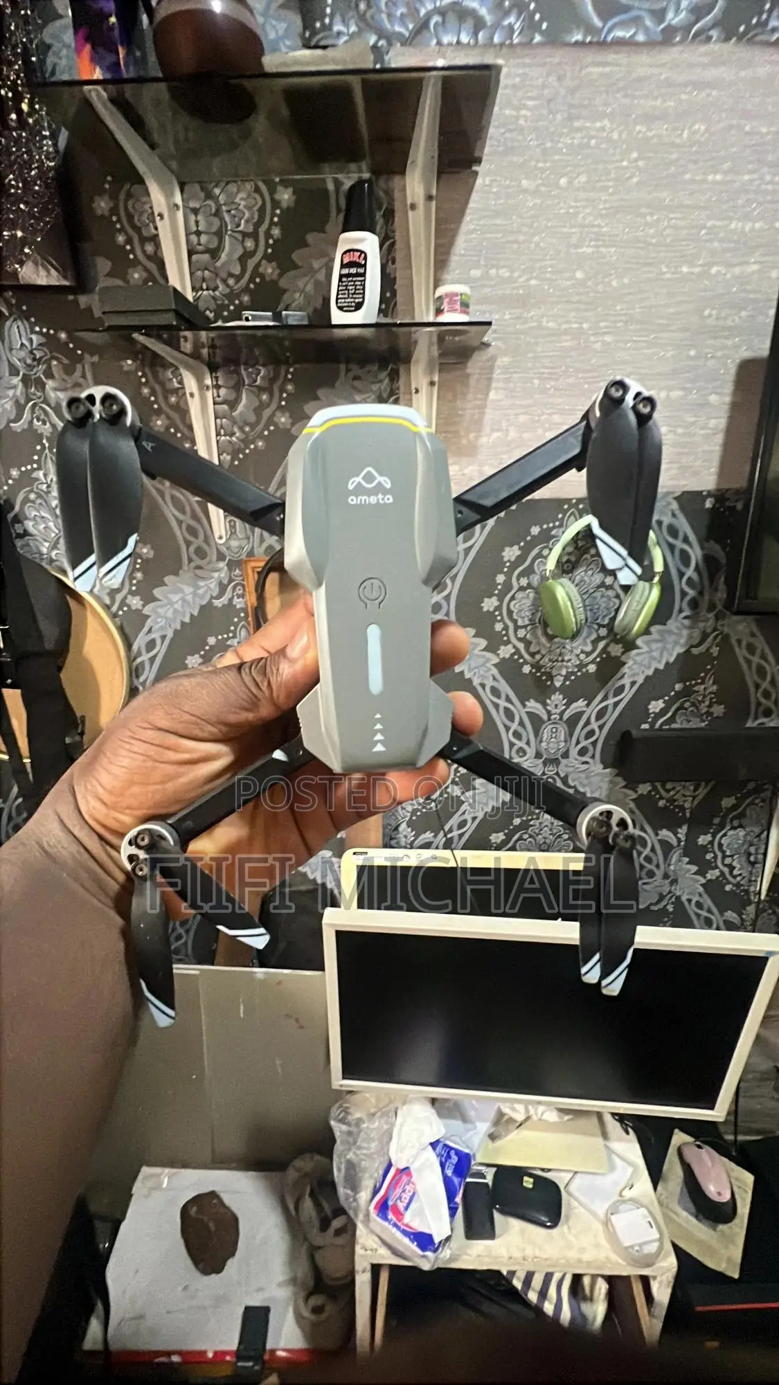 Resolution Drone