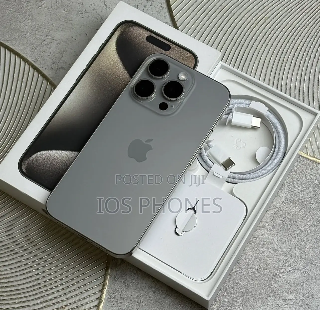Apple iPhone 15 Pro Max 256 GB