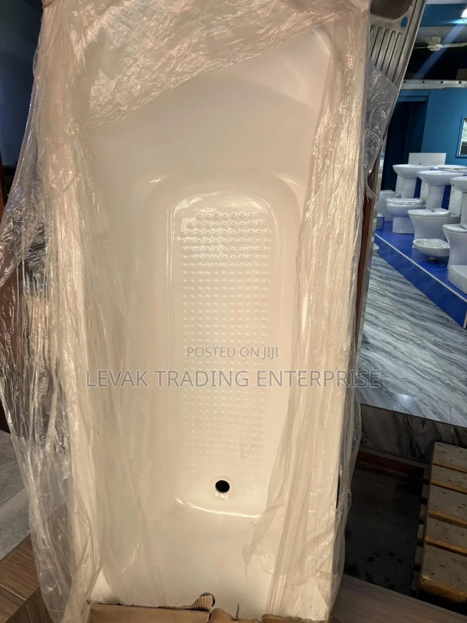 Dubai Made Bathtub for Bathroom ( Grade 1)
