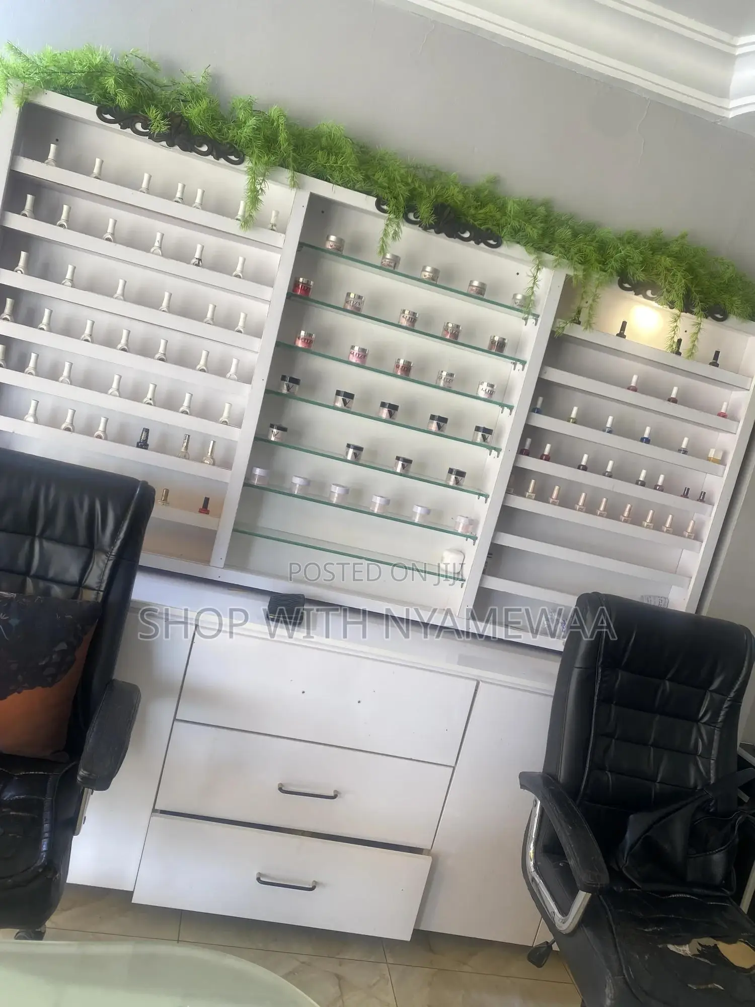 Nail Polish Shelves Set