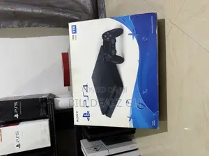 Ps4 Slim 1 Terabyte With Box and Accessories