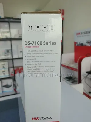 Hikvision 4-Channel NVR (Network Video Recorder) - Ds-7104ni-Q1/4p