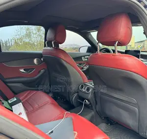 Mercedes-Benz C300 2016 Black