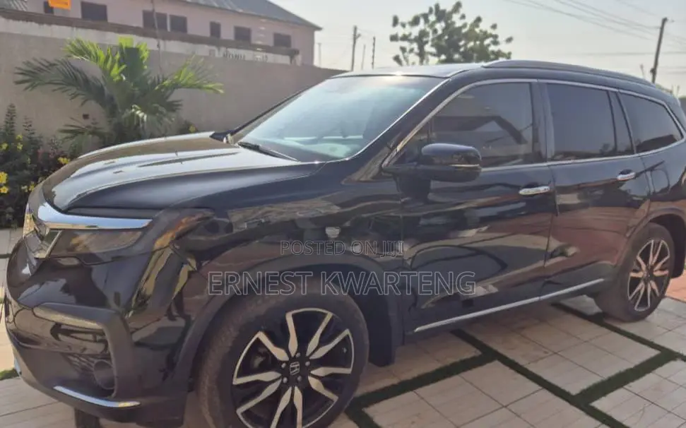 Honda Pilot Touring AWD 2019 Black