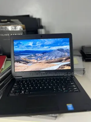 Laptop Dell Latitude 12 E5250 8GB Intel Core i7 SSD 256GB