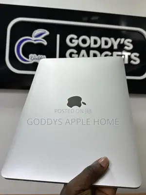 Laptop Apple MacBook Pro M1 8GB Apple M1 Pro SSD 256GB