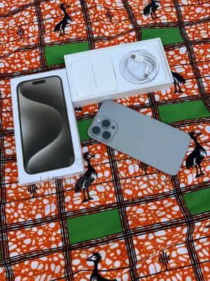 Apple iPhone 15 Pro Max 512 GB Silver