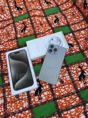 Apple iPhone 15 Pro Max 512 GB Silver