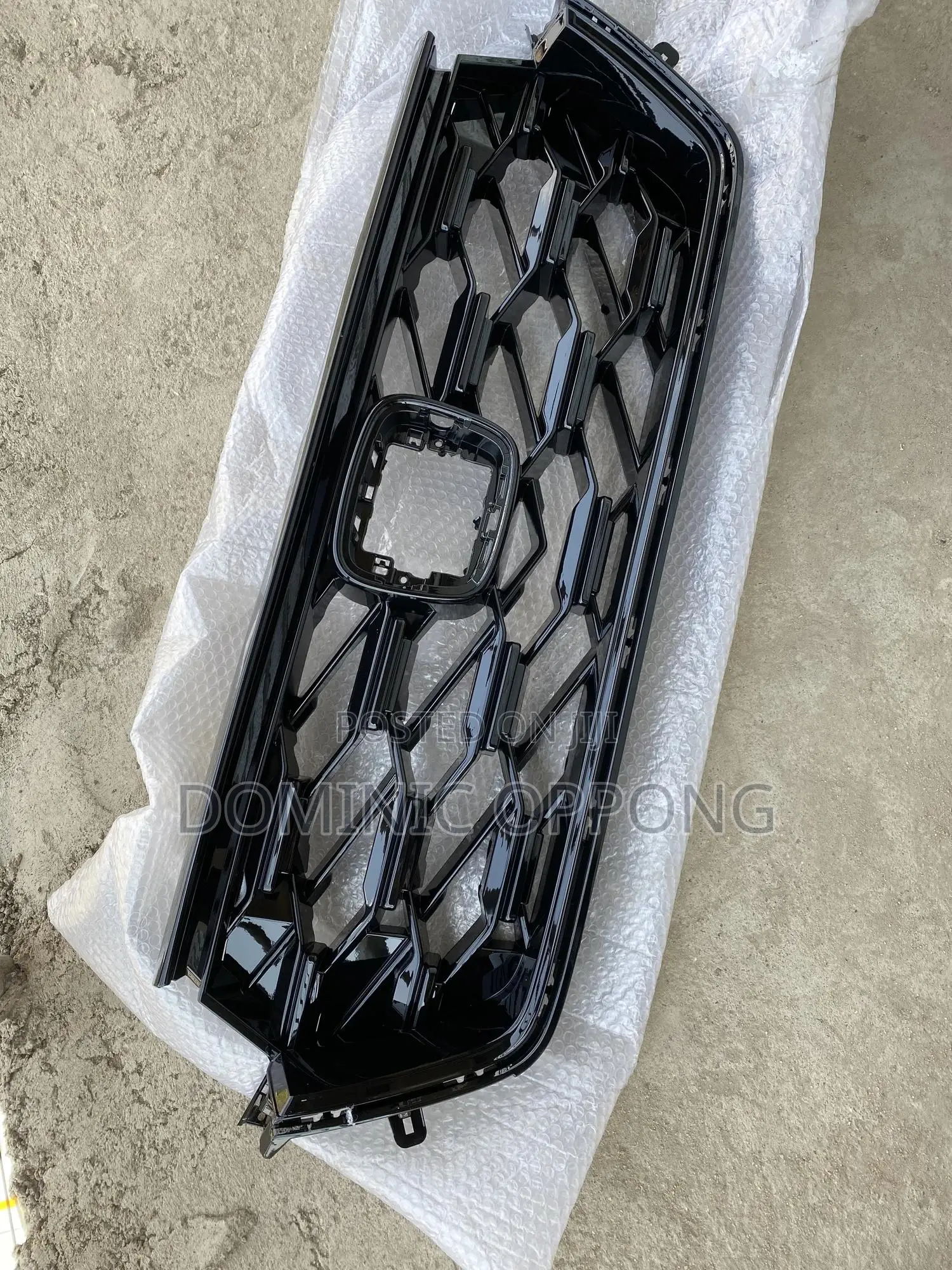 Honda CRV 2023-2024 Hybrid Front Grill