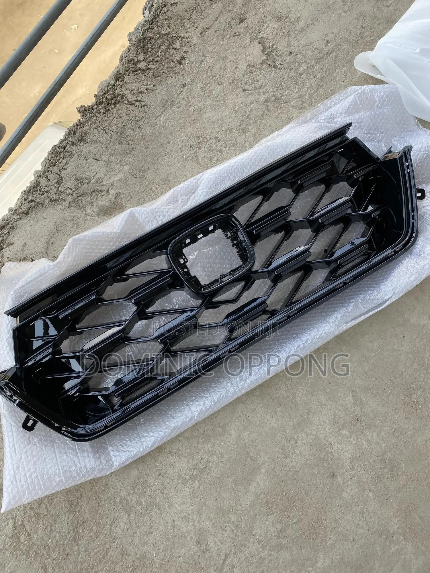 Honda CRV 2023-2024 Hybrid Front Grill